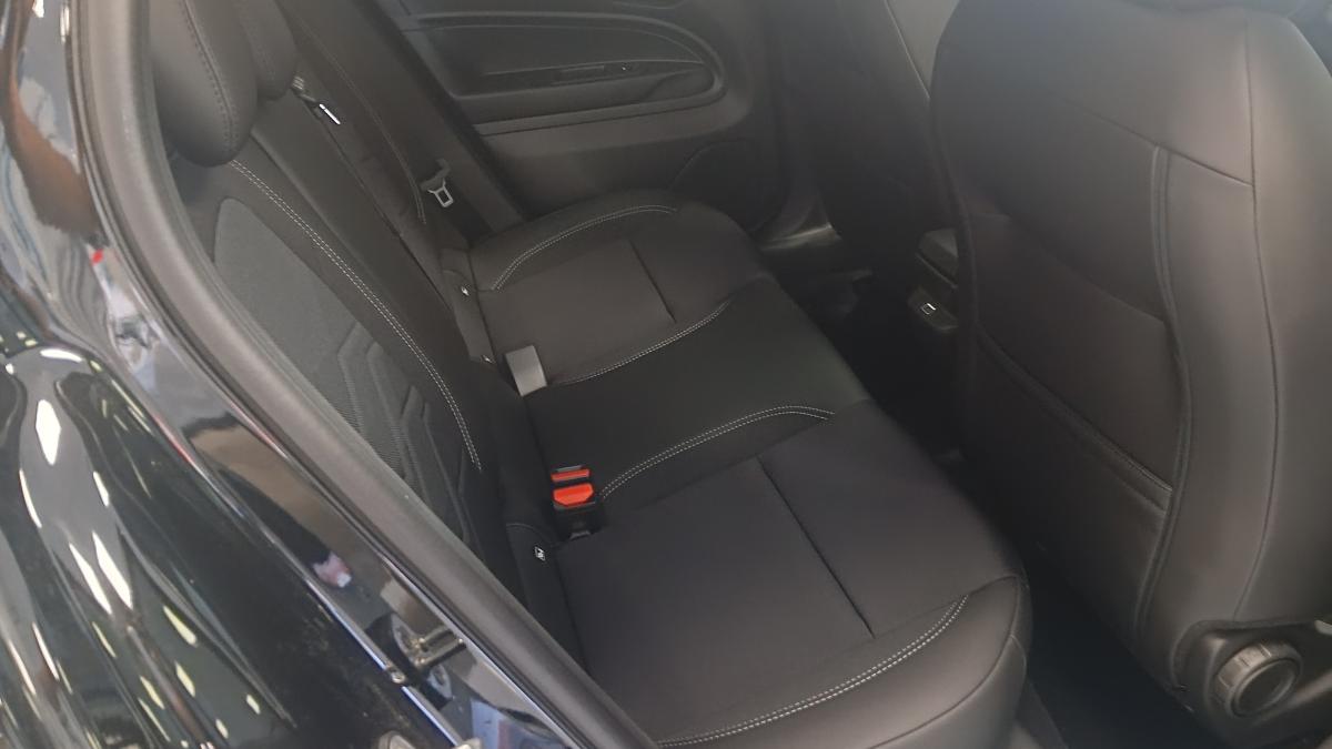 Jeep Avenger 1.2 Turbo 100 CV Summit